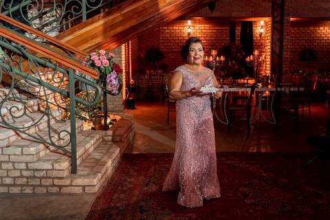 ENTREGA DA JOIA PARA FESTA DE 15 ANOS '