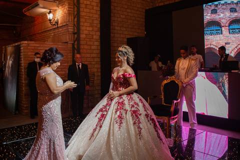 VESTIDO PARA NADRINHA EM PRESIDENTE PRUDENTE '