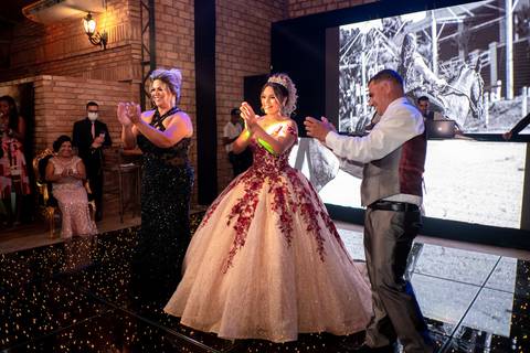 TELÃO PARA FESTA DE 15 ANOS EM PRESINDETE PRUDENTE '