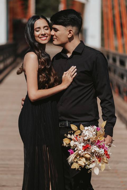 ROUPA PARA ENSAIO DE CASAL NO MORRO DO GAVIÃO '