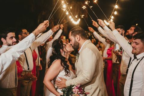 SAIDA DOS NOIVOS FAISCA '