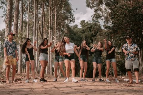 ensaio de debutante com os amigos '