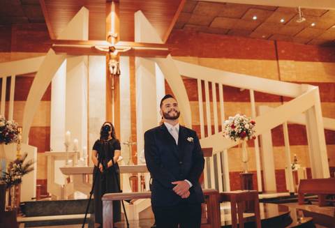foto de casamento na igreja menino jesus de praga '