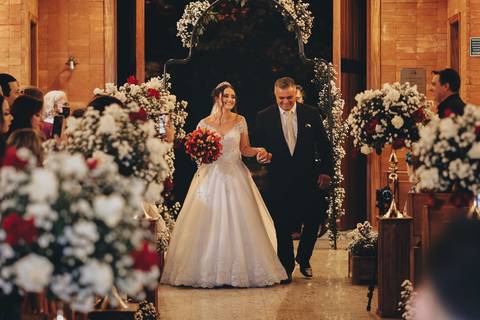 foto de casamento na igreja menino jesus de praga '