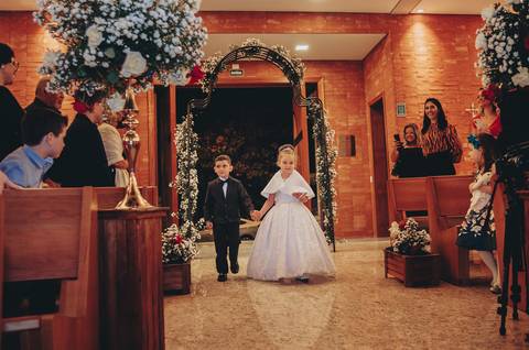 entrada das aliança, GISELA HORTA VESTIDO '