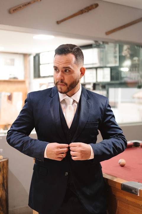 terno do noivo azul marinho'