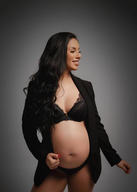 o que devo usar como look para ensaio de gestante  no estudio'