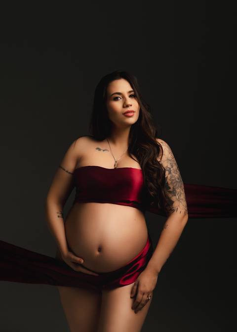 ensaio de gestante com tecido '