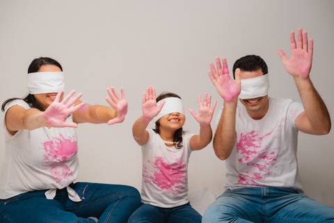 chá revelação  com tinta '