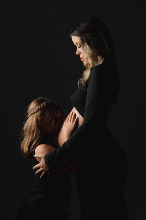 foto de gestante com a filha '