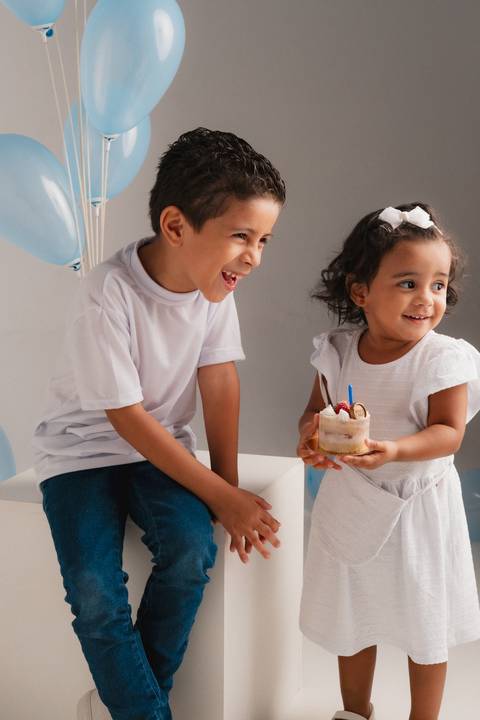 ensaio infantil em estudio de fotografia '