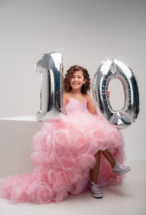 vestido estilo precisa para menina de 10 anos '
