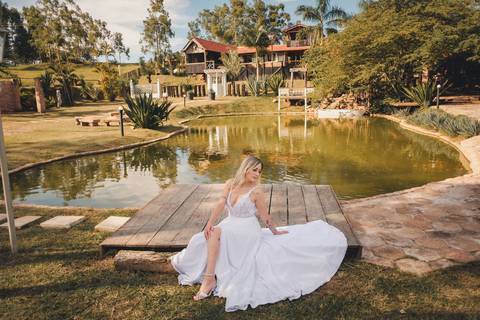 vestido branco para ensaio de pre wedding em presidente prudente '