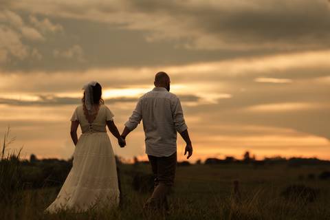 ensaio fotográfico ao entardecer
fotógrafo de casal em Presidente prudente ; Ensaio de casal em Presidente Prudente '