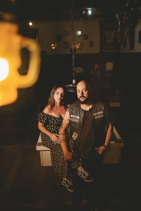 ideias para ensaio de casal com estilo rock

fotógrafo de casal em Presidente prudente ; Ensaio de casal em Presidente Prudente '