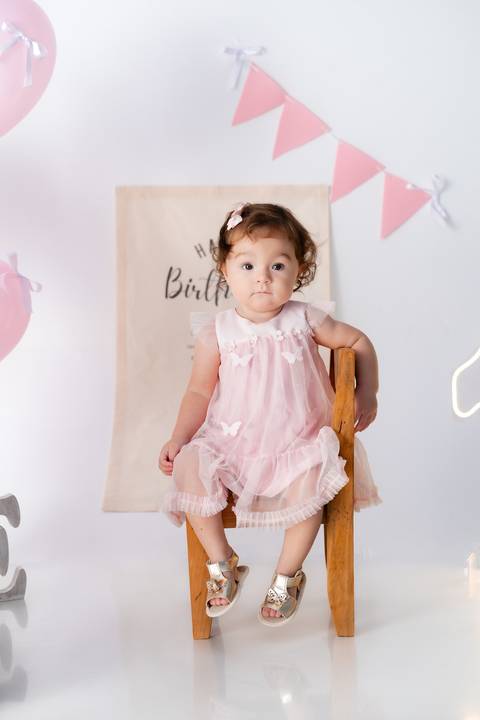 ensaio de 1 ano intimista

ensaio infantil minimalista

ensaio de bebê em tons de rosa e branco

ensaio clean de aniversário

ensaio de 1 ano Maria Eduarda

ensaio fotográfico delicado

fotógrafo infantil

ensaio de bebê no estúdio'