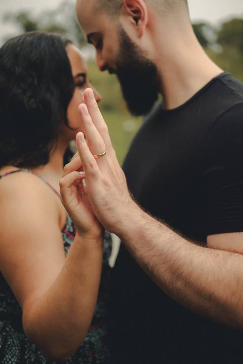 Fotos de casal na chuva

Ensaio com garoa Presidente Prudente

Ensaio romântico na natureza

Fotografia de casal espontânea'