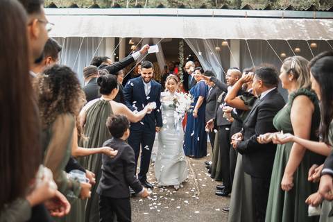 casamento ao ar livre em chácara no interior de São Paulo
fotógrafo de casamento em chácara com natureza SP
cerimônia de casamento ao ar livre em São Paulo
fotos de casamento em chácara rústica no campo'