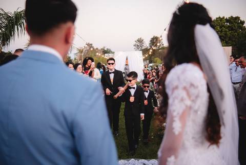 Casamento natural e espontâneo

Fotógrafo profissional em Presidente Prudente'