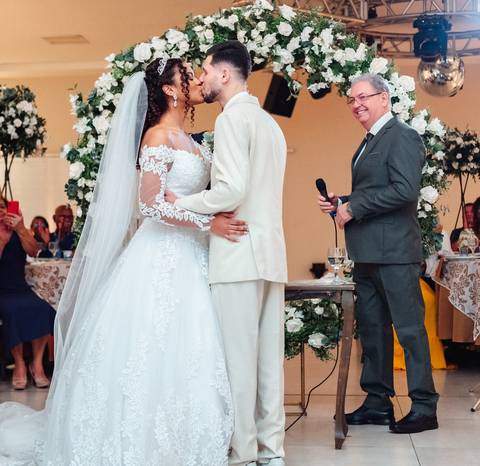 Casamento na Churrascaria Guaíba

Cerimonial com Gabriela assessora de eventos

Casamento elegante em Presidente Prudente

Fotografia de casamento com cerimonial completo Casamento em Presidente Prudente

Fotógrafo de casamento Presidente Prudente'