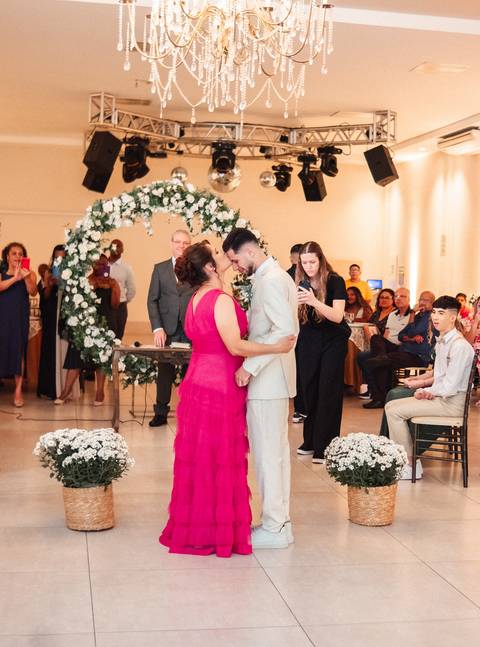 Casamento na Churrascaria Guaíba

Cerimonial com Gabriela assessora de eventos

Casamento elegante em Presidente Prudente

Fotografia de casamento com cerimonial completo'