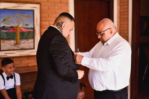 aluguel de terno em presidente prudente 
Fotografo de casamento em presidente Prudente
Cor de terno para casamento no religioso '