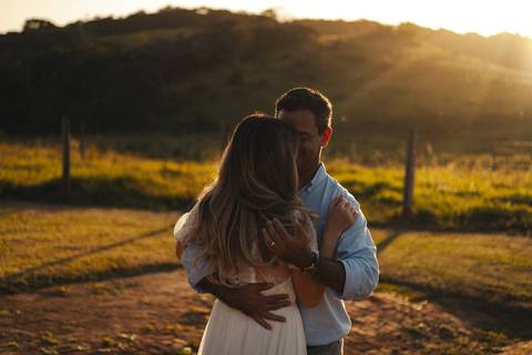 ensaio casal na fazenda
ensaio casal no campo
ensaio em Itu SP
fotógrafo no interior de SP
Fotografo de casamento Presidente Prudente '