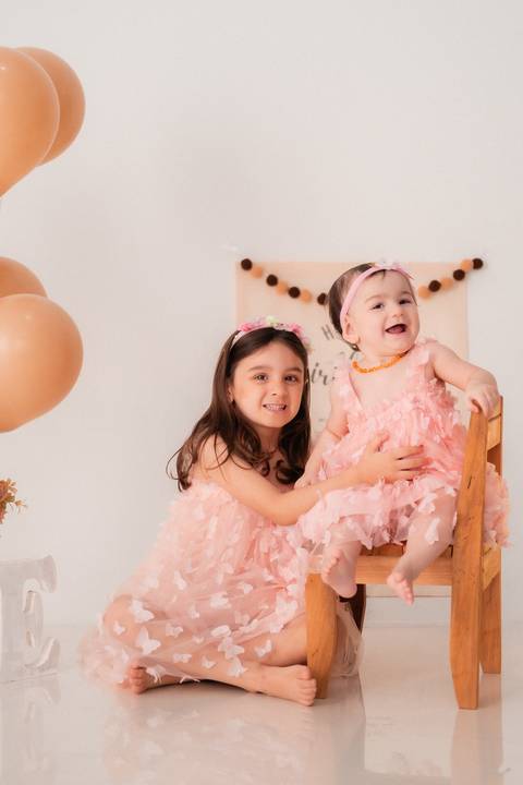 ensaio infantil com a irmã , look para ensaio infantil'