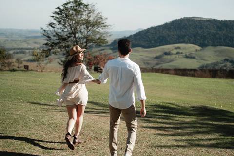 ENSAIO DE CASAL NO MORRO. DO GAVIAO'