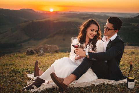 pré-wedding
ensaio pré-wedding elegante

ensaio de casal ao entardecer

fotografia com luz dourada
ensaio pré-wedding

fotos pré-wedding

fotógrafo pré-wedding

ensaio de casal'