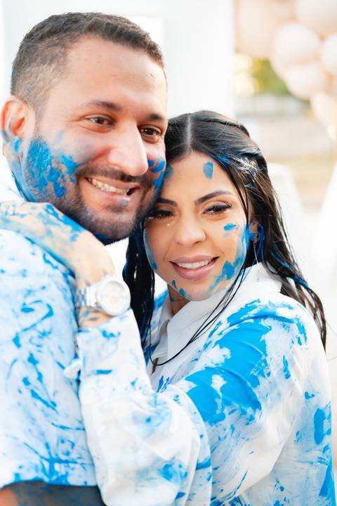 foto revelação de bebê

imagens de revelação de gênero

fotos emocionantes de revelação

fotografia profissional revelação

momentos da revelação do sexo'