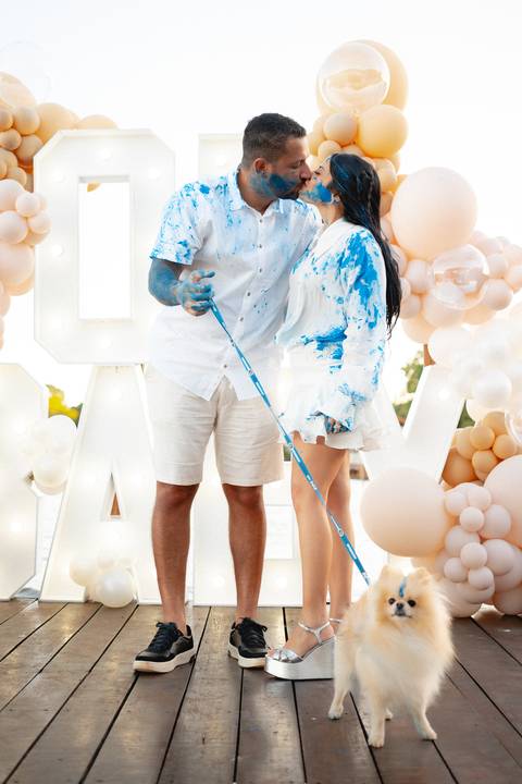 foto revelação de bebê

imagens de revelação de gênero

fotos emocionantes de revelação

fotografia profissional revelação

momentos da revelação do sexo'