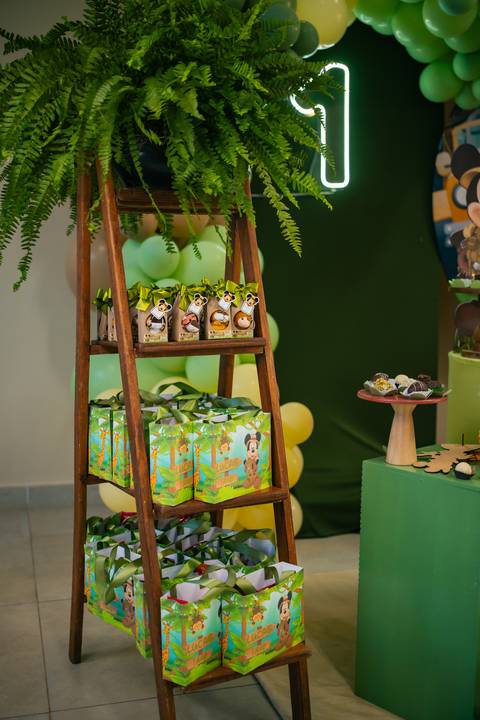 festa infantil 1 ano safari mickey

tema safari mickey 1 ano

festa mickey safari

decoração safari mickey

festa de 1 aninho tema mickey safari

safari mickey baby

festa infantil tema mickey safari baby'