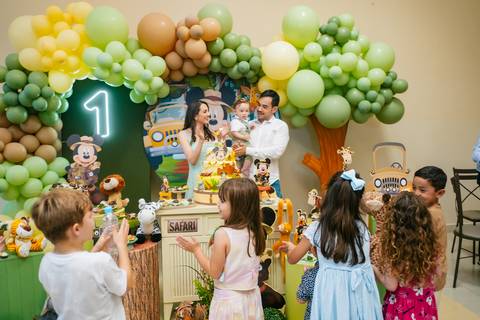 fotografia de festa infantil safari

fotógrafo festa infantil mickey

fotos de festa infantil 1 ano

registro de festa safari baby'