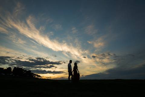 Ensaio fotográfico de casal

Ensaio pré-casamento

Ensaio pré-wedding romântico

Fotografia de casal ao ar livre'