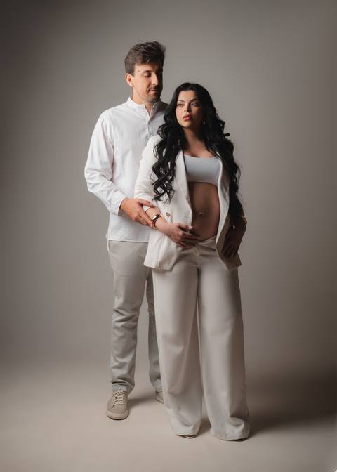 ensaio gestante em estúdio

ensaio fotográfico gestante

fotografia de gestante profissional

fotos de gravidez em estúdio'