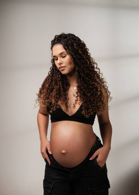 ensaio gestante em estúdio

fotografia de gestante

ensaio fotográfico de gravidez

fotos de gestante profissionais'