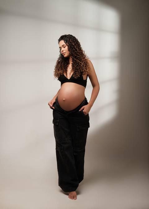 ensaio gestante em estúdio

fotografia de gestante

ensaio fotográfico de gravidez

fotos de gestante profissionais'