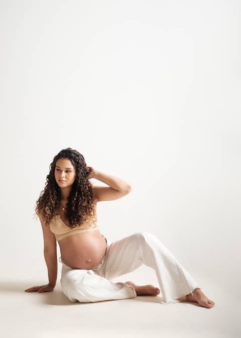 ensaio gestante em estúdio

fotografia de gestante

ensaio fotográfico de gravidez

fotos de gestante profissionais'