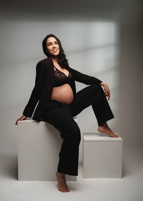 ensaio gestante em estúdio

fotografia de gestante

ensaio fotográfico de gravidez

fotos de gestante profissionais'