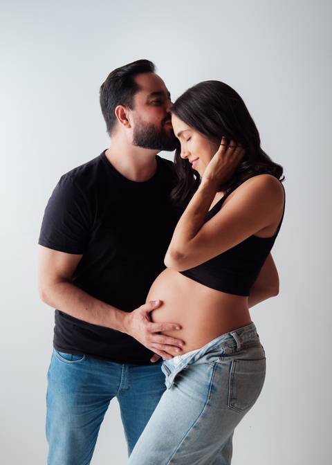 ensaio gestante em estúdio

fotografia de gestante

ensaio fotográfico de gravidez

fotos de gestante profissionais'