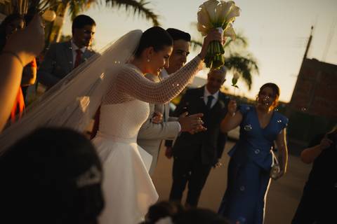 Casamento Paróquia São Miguel Arcanjo Presidente Prudente
Cerimônia religiosa casamento Mariana e Gabriel
Entrada da noiva na igreja São Miguel Arcanjo
Troca de alianças casamento religioso Presidente Prudente'