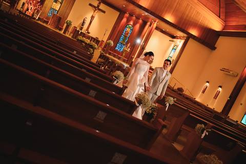 Casamento Paróquia São Miguel Arcanjo Presidente Prudente
Cerimônia religiosa casamento Mariana e Gabriel
Entrada da noiva na igreja São Miguel Arcanjo
Troca de alianças casamento religioso Presidente Prudente'