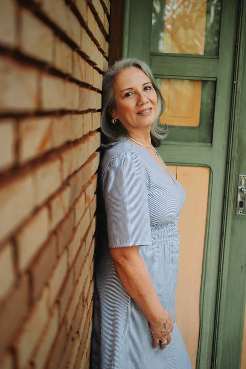 ensaio fotográfico feminino, ensaio em estúdio, fotografia feminina, ensaio elegante, fotografia profissional, ensaio de mulher, estúdio fotográfico, ensaio autoral, fotografia de personalidade'