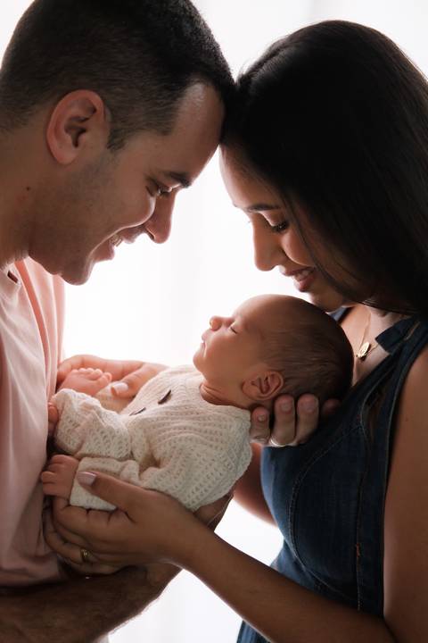 vínculo familiar

amor desde a gestação

primeiros dias do bebê

conexão pais e bebê

história de superação'