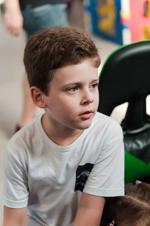 crianças brincando festa infantil

convidados festa 1 ano

momentos espontâneos festa infantil

alegria festa infantil Pirapozinho'