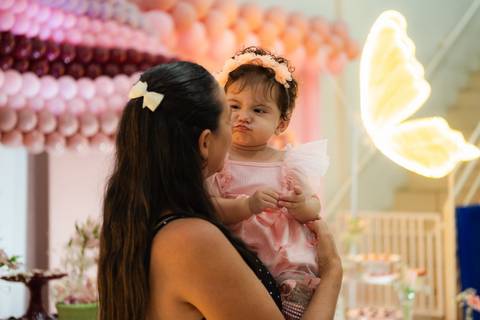 festa 1 aninho Osvaldo Cruz

aniversário infantil Osvaldo Cruz

festa infantil Yasmin 1 ano

fotografia de festa infantil Osvaldo Cruz

ensaio festa 1 aninho

fotógrafo festa infantil Osvaldo Cruz

festa de bebê 1 ano'