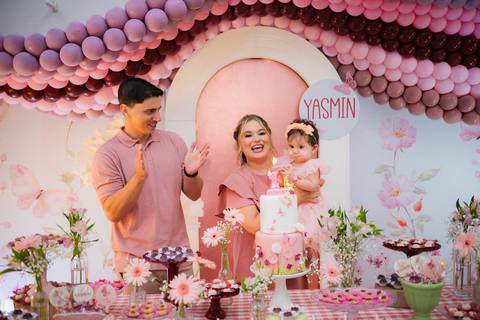 festa 1 aninho Osvaldo Cruz

aniversário infantil Osvaldo Cruz

festa infantil Yasmin 1 ano

fotografia de festa infantil Osvaldo Cruz

ensaio festa 1 aninho

fotógrafo festa infantil Osvaldo Cruz

festa de bebê 1 ano'