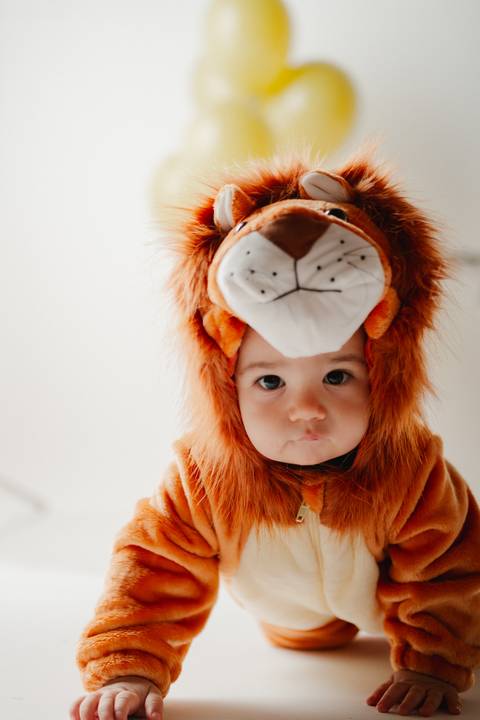 deias para festa de 1 ano menino

ensaio de 1 aninho bebê

fotos de aniversário 1 ano bebê

ensaio smash the cake menino

ensaio infantil em estúdio'