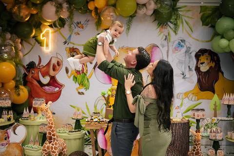 esta infantil Presidente Prudente

fotografia de festa infantil Presidente Prudente

fotógrafo festa infantil Presidente Prudente

festa de aniversário infantil

festa infantil 1 ano

aniversário de 1 ano bebê

festa de 1 aninho'